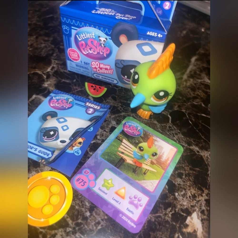 New- Littlest Pet Shop Series2 G7 #75 Exotic Comes in original box with coin,